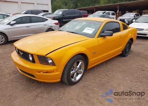 2008 Ford Mustang Gt Deluxe/Gt Premium из США, поврежденный, VIN 1ZVHT82HX85110366